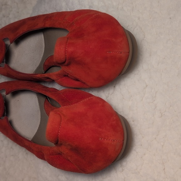 Beautifeel Mary Women's Slip -On  Red Leather shoe - Picture 4 of 13